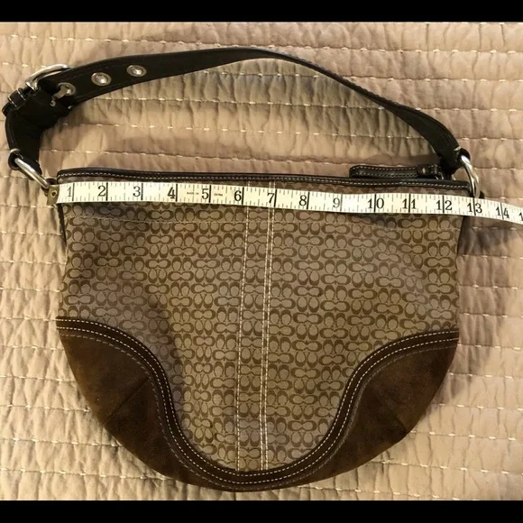 Coach Signature Logo Suede Womens Brown Tan Hobo Shoukder Bag Purse F0732-F10924 - Picture 3 of 12